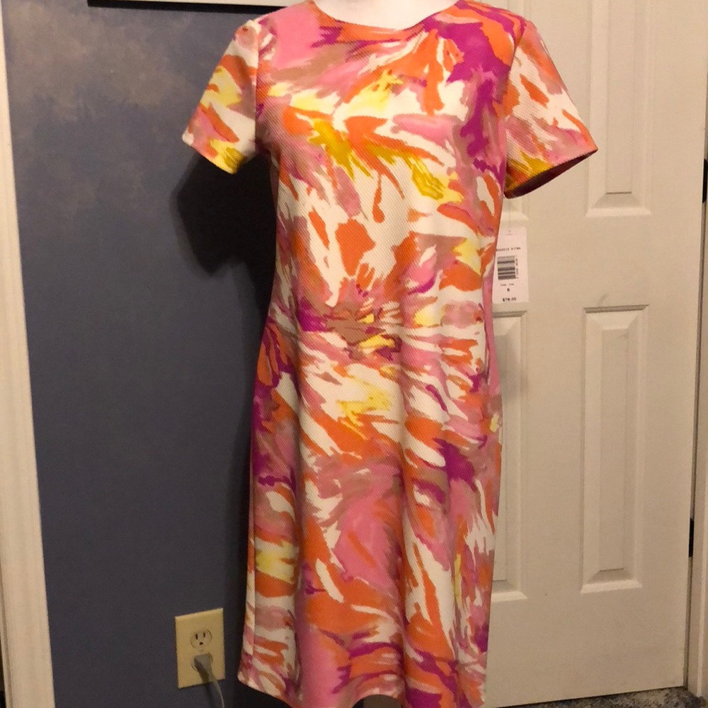 Sunny Leigh Short sleeve dress NWOT